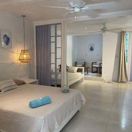 Cabinas Selvin Y Blanca Puerto Viejo de Talamanca Eksteriør billede