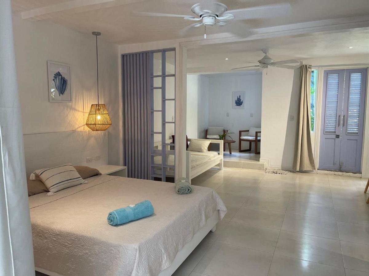 Cabinas Selvin Y Blanca Puerto Viejo de Talamanca Eksteriør billede